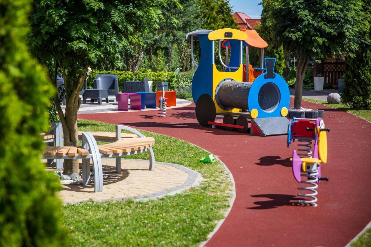 Zielony Zakatek Chlapowo Domki I Pokoje Wladyslawowo Ngoại thất bức ảnh